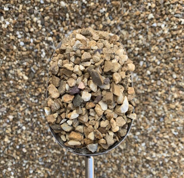 GOLDEN BEACH, PEBBLES